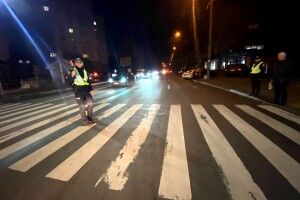 Водійка у Рівному збила пенсіонерку на переході (Фото)