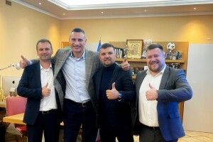 Говорили не про бокс: два мери з Волині зустрілись із Віталієм Кличком
