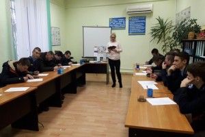 У Здолбунові підліткам розповіли, як не потрапити в пастку на заробітках