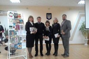 Бібліотекам області подарували сотні книг вартістю понад 100 тисяч гривень