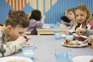 Хто з учнів Луцька отримає безкоштовне харчування