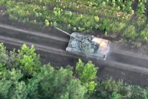 Холодноярці влучили у російський танк із «Джавеліна» (Відео)