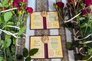 Двом волинянкам присвоїли почесне звання «Мати-героїня» (Фото)