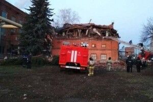 У Росії завалилася стіна ТЕС: під завалами люди