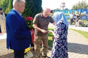 Матері загиблого Воїна з Волині вручили його посмертну нагороду