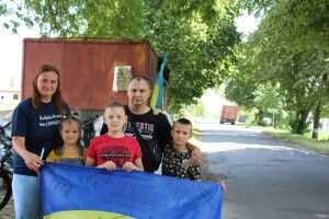 Волинські діти зробили блокпост, щоб допомогти ЗСУ