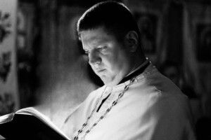 На Рівненщині раптово помер настоятель церкви, яку селяни знищили бензопилами