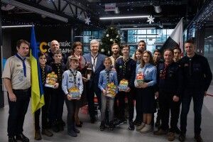 Петро Порошенко привітав українців із Різдвом Христовим за Григоріанським календарем