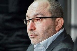 У Харкові почався похорон мера Геннадія Кернеса (Фото, Відео)