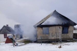 На Волині просять допомогти великій сім'ї, яка через пожежу залишилася без хати