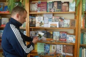 «Живу історію» Луцька презентують у центральній міській бібліотеці