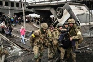 В Ірпені під час евакуації загинули 8 людей, серед них – маленькі діти