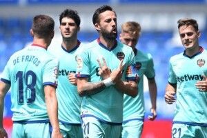 Алавес на останніх хвилинах врятував нічию із Леванте