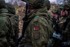 білорусь стягнула до українського кордону близько 5 тисяч військових