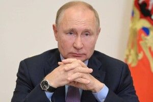 путін заявив, що «захистить Донбас», а вбивства українців назвав «благородною метою»