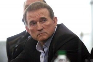 Медведчуку оголосили нову підозру про держзраду та сприяння тероризму