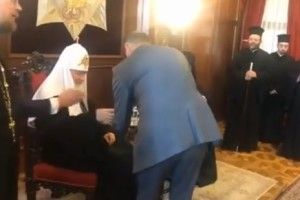 Патріарх Варфоломій відмовився від напоїв, запропонованих представником глави РПЦ Кирила 