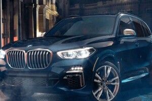 Користувачі соцмережі обурені поведінкою водія BMW X5 у Ковелі (Відео)
