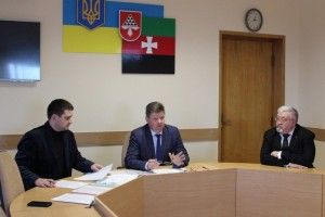 Тема зараз одна — вибори!