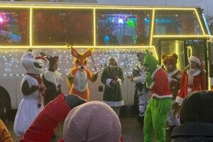 На Волині курсує атобус Святого Миколая 