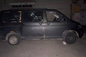 У Луцьку натовп із 30 людей напав авто ТЦК: травмовано двох військовослужбовців
