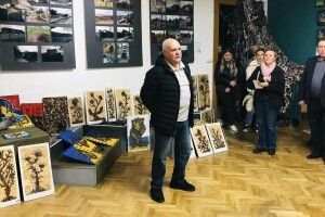 У Луцьку відкрили виставку з уламків снарядів та ракет