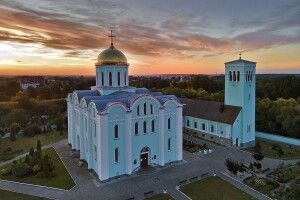 Настоятель релігійної громади у Володимирі відмовився підписати акт передачі майна