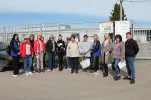 Переселенцям у Нововолинську організували економічну екскурсію підприємствами міста