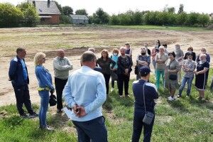 У вересні в Липинах планують відкрити професійне футбольне поле  (Фото)