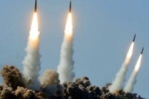 росіяни влаштували масовану атаку по Запоріжжю 