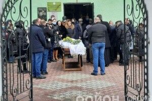 У Горохові попрощалися з відомим і шанованим лікарем Михайлом Шекетою (Фото)