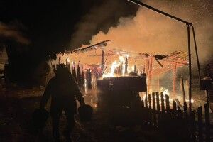 Загинув пенсіонер: на Рівненщині за добу сталося сім пожеж (Фото)