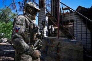 Російський окупант зізнався у страті українки: знімали на відео