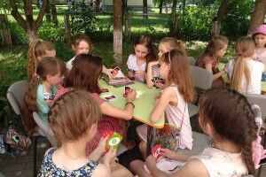 Юних лучан запрошують до літньої читальної зали