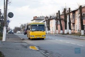Під тиском прокуратури Нововолинськ відмовився від платного перевезення  дітей з багатодітних сімей