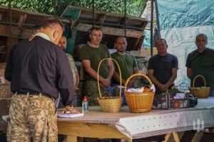 Як волинська бригада відзначила Яблучний Спас на фронті (Фото)