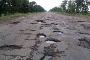 Ірина Констанкевич вимагає відремонтувати аварійні дороги 23-го округу