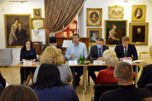 Оргкомітет з відзначення 600-річчя з’їзду європейських монархів у Луцьку веде перемовини про приїзд короля Швеції