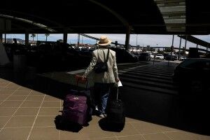 У трьох українських туристів, які прибули з Єгипту, виявили підроблені COVID-сертифікати