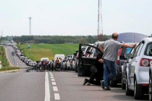 На Волині у пункті пропуску «Устилуг» фіксують значні черги 