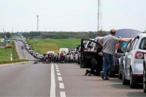 На волинському пункті пропуску «Устилуг» черга із понад 70 автівок