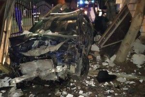 У Луцьку п’яний водій зніс паркан, стовп і розтрощив гараж