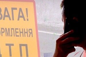 «У ДТП травмувався онук»: в Рівному пенсіонери віддали шахраям понад сто тисяч