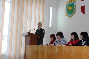 Сільських голів вчили, що робити з батьками, які не платять аліментів