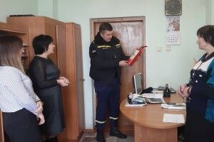 На Камінь-Каширщині роз’яснюють, як ліквідувати загоряння на ранній стадії