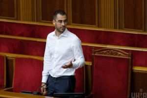 «Ти звільнений!»: Виборці вимагають від Трухіна скласти мандат народного депутата