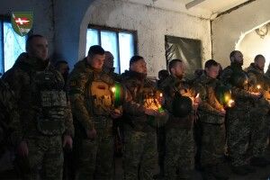 Різдво на передовій бійців 14 ОМБр (Фото)