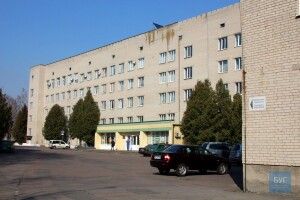 Головний лікар волинської лікарні каже, що їй погрожували та залякували