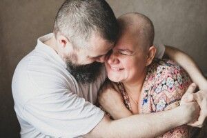«Мій чоловік не подарував мені ні букету, ні класних цукерок...» 