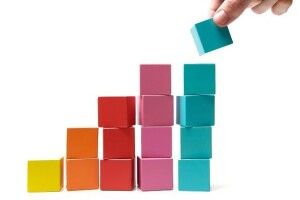 Нові рейтинги: «слуги» - попереду, «ЄС» найбільше зростає